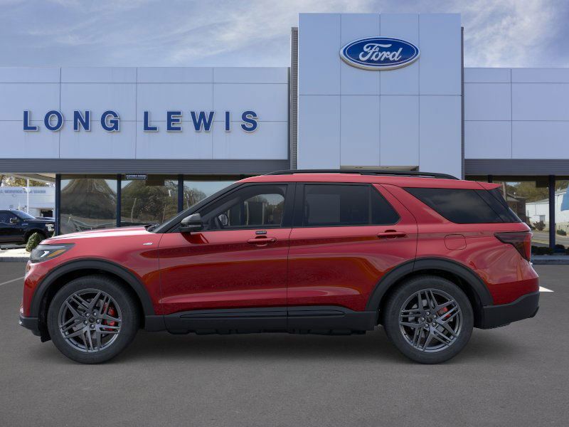 2026 Ford Explorer ST-Line photo 3