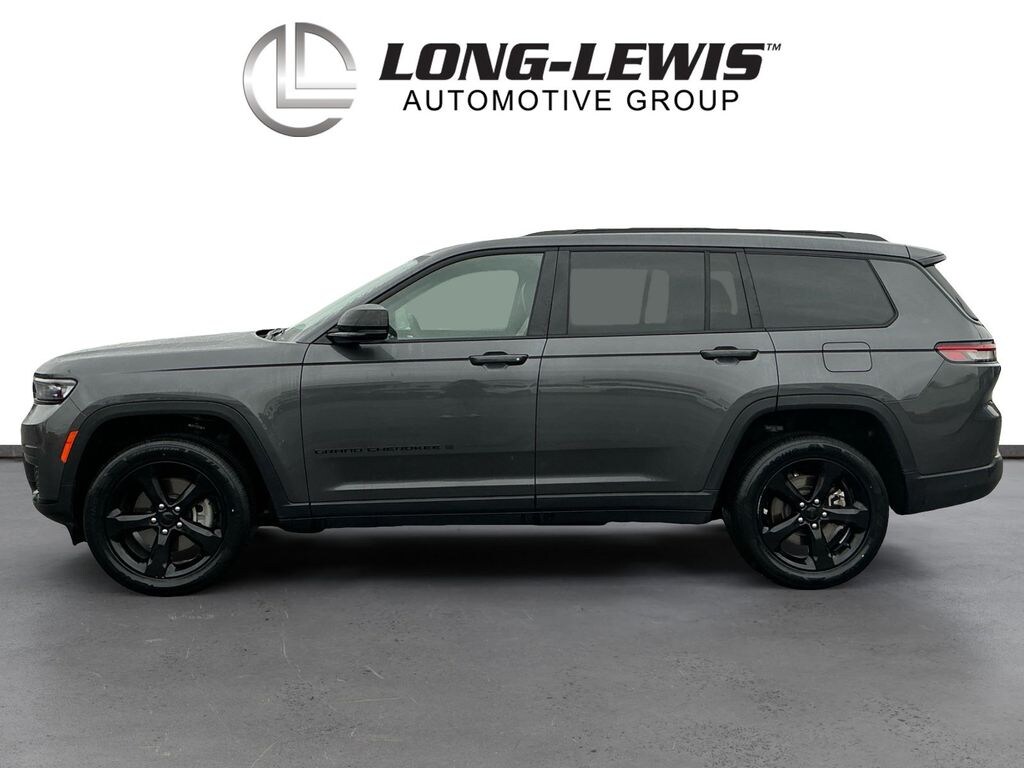 Used 2023 Jeep Grand Cherokee L Altitude SUV