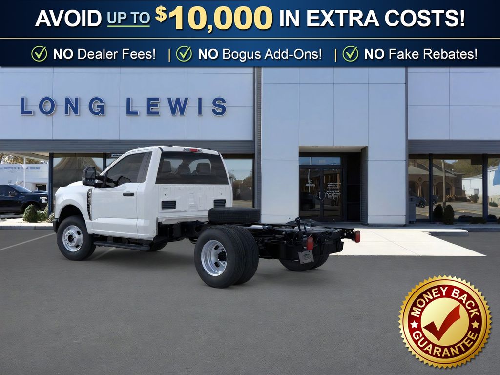 2026 Ford F-350 Super Duty Chassis Cab XL - Photo 5