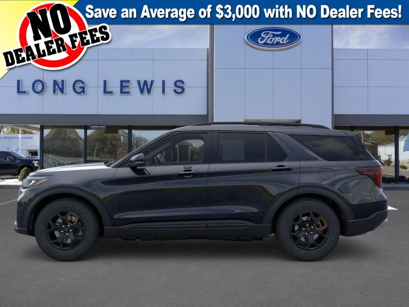 2026 Ford Explorer photo 2