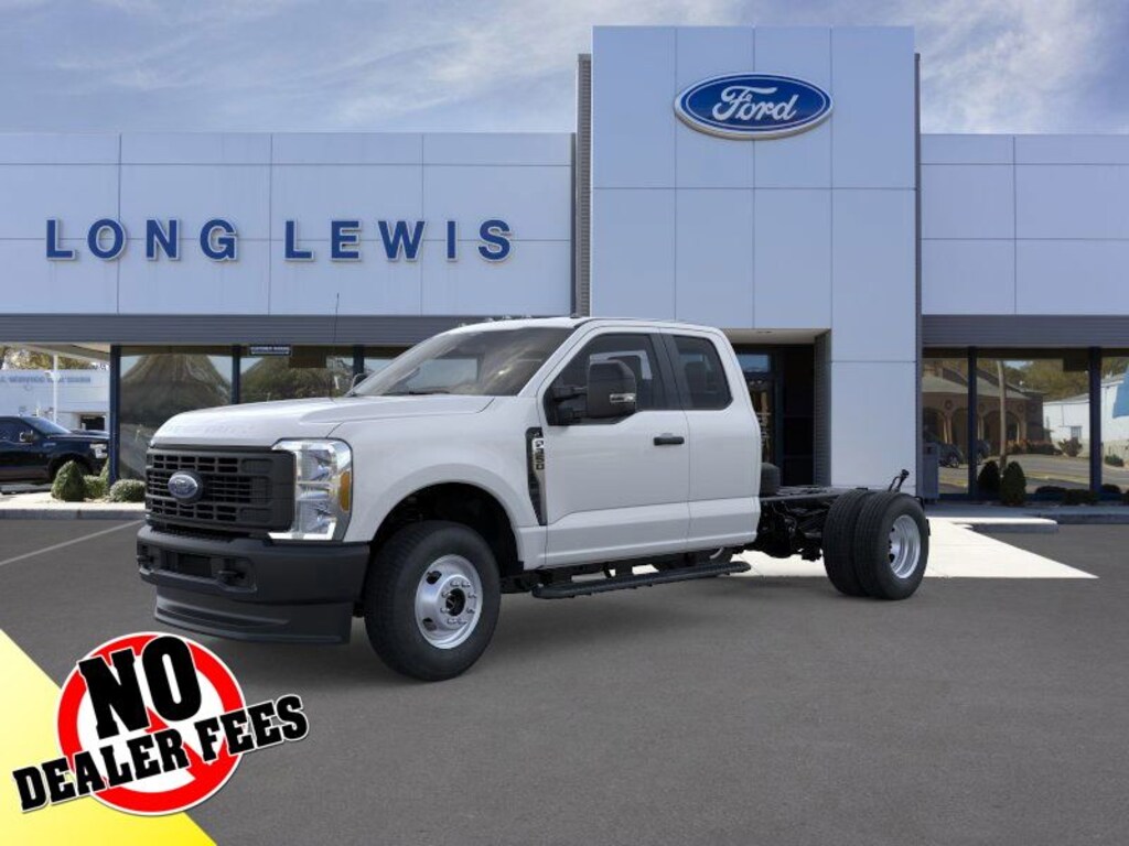 New 2026 Ford F-350SD XL Chassis