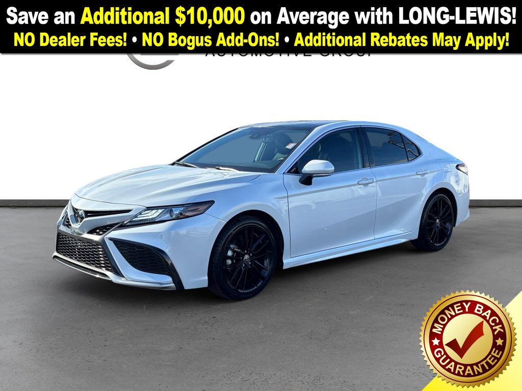 2023 Toyota Camry XSE's photo