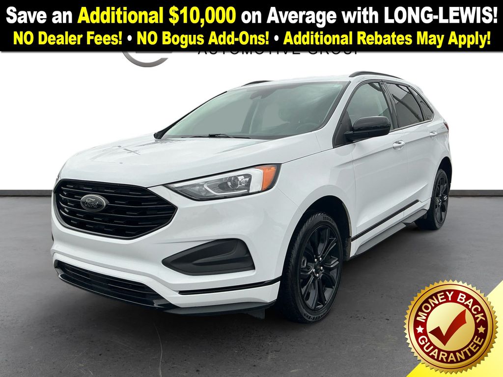 2022 Ford Edge SE's photo
