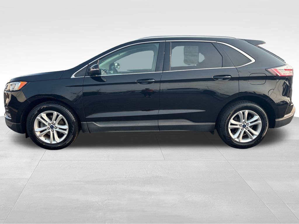 2020 Ford Edge SEL photo 2