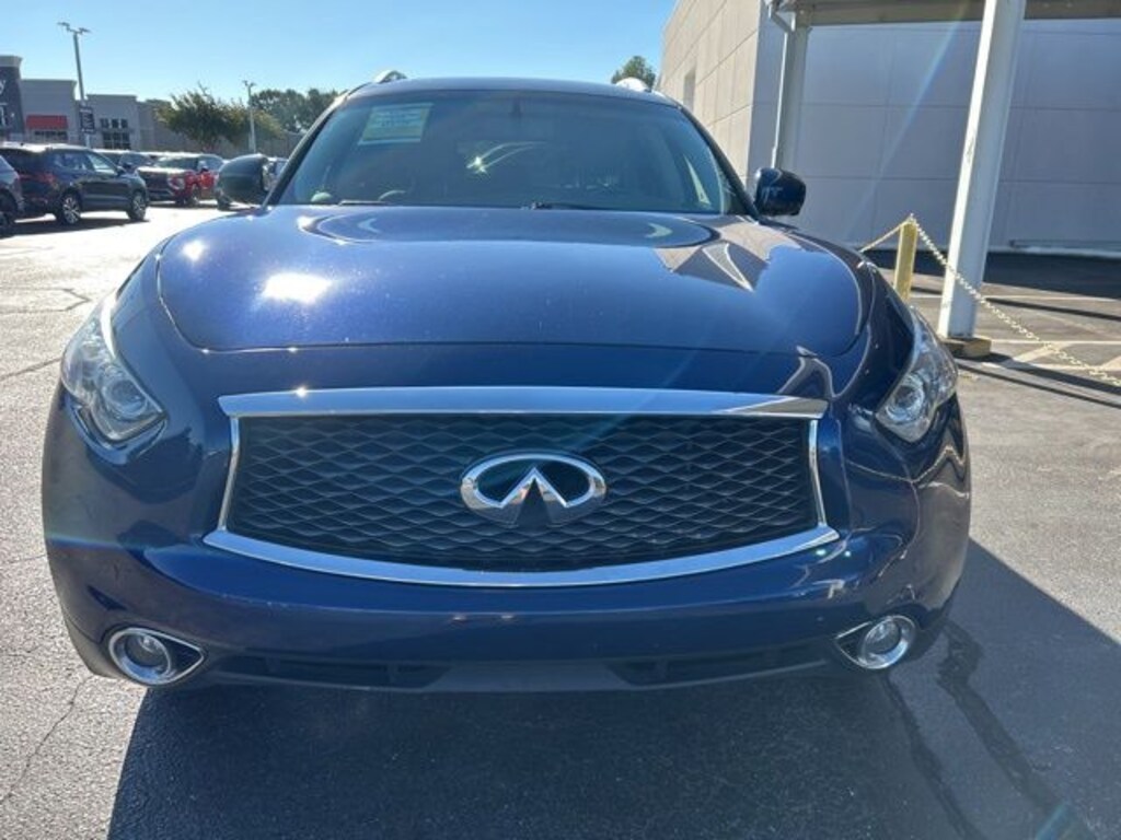Used 2017 INFINITI QX70 Base SUV