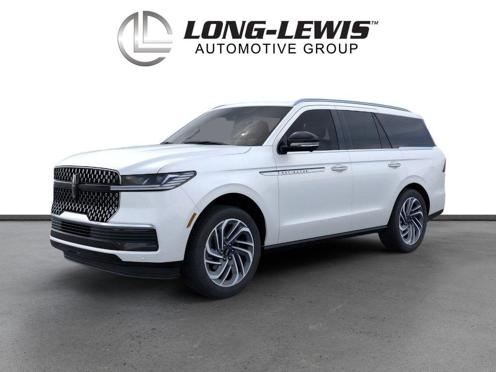 2026 Lincoln Navigator Reserve 4WD's photo