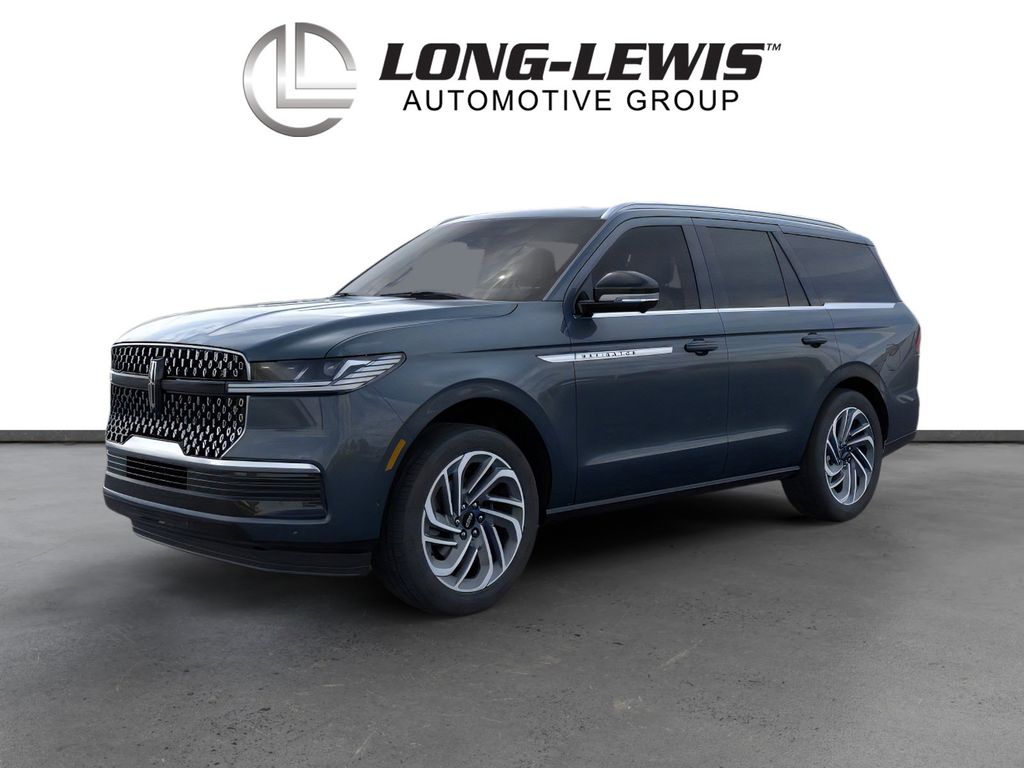 2026 Lincoln Navigator Reserve 4WD's photo