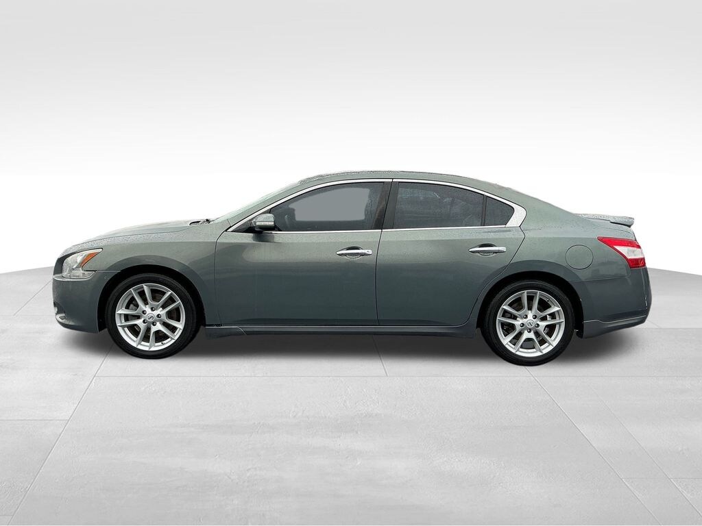 Used 2011 Nissan Maxima 3.5 SV Sedan
