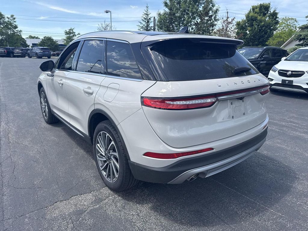 2024 Lincoln Corsair Premiere FWD's photo