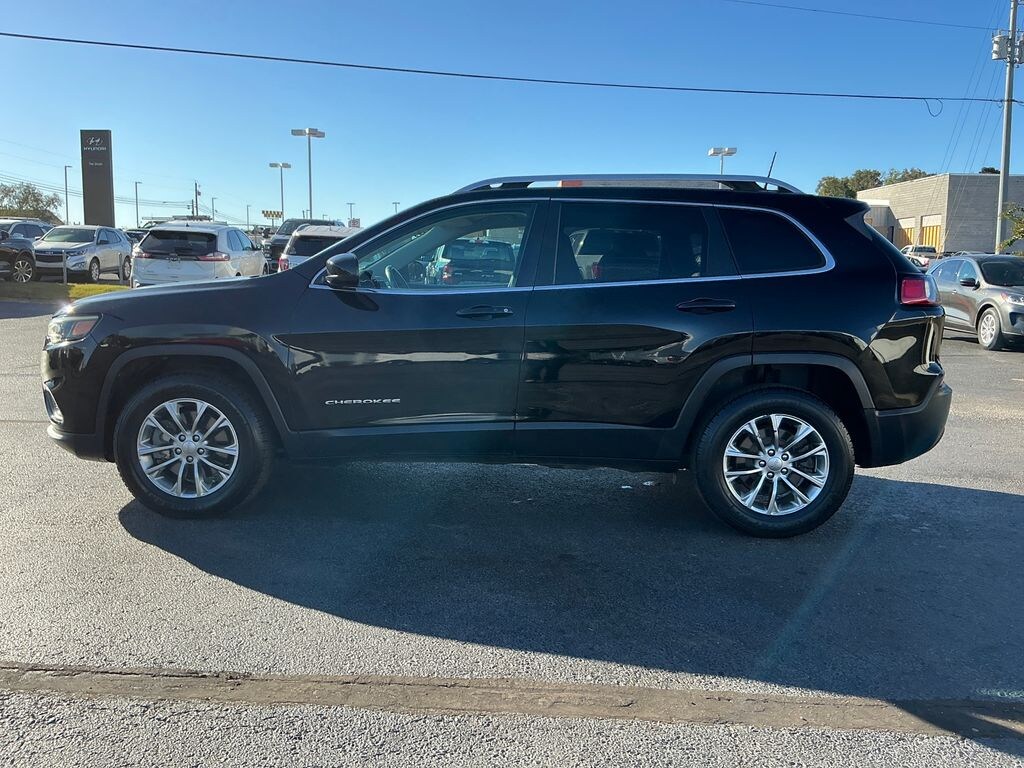 Used 2019 Jeep Cherokee Latitude Plus SUV