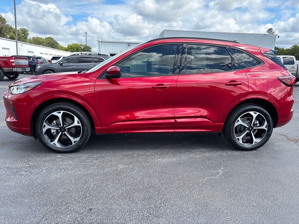 Used 2024 Ford Escape ST-Line Select SUV