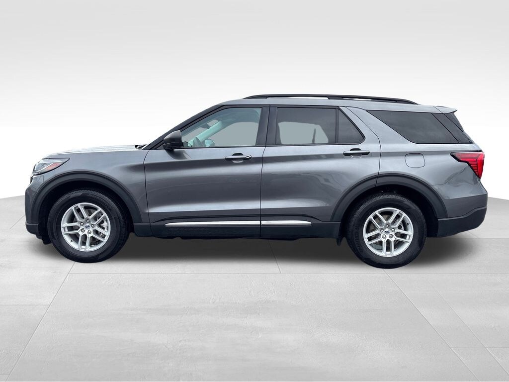 Used 2025 Ford Explorer Active SUV