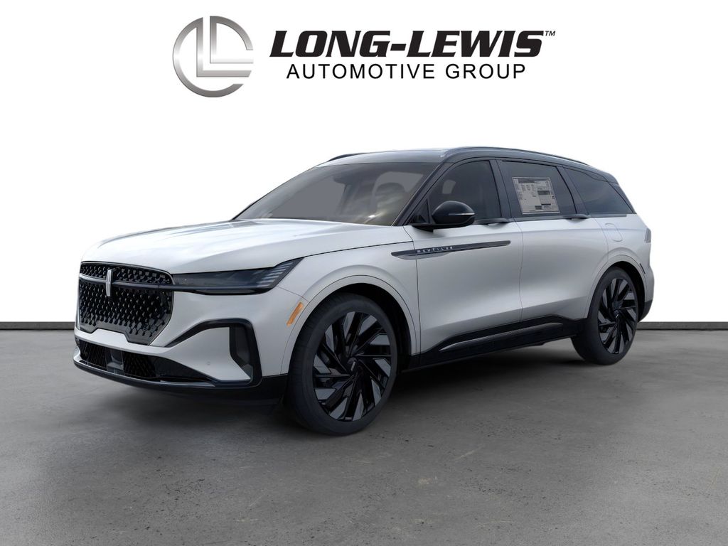 2026 Lincoln Nautilus Reserve AWD's photo