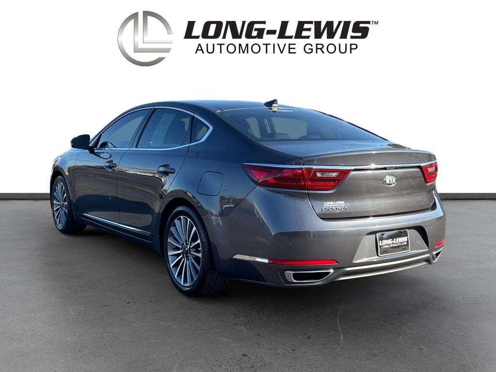 Used 2018 Kia Cadenza Premium Sedan