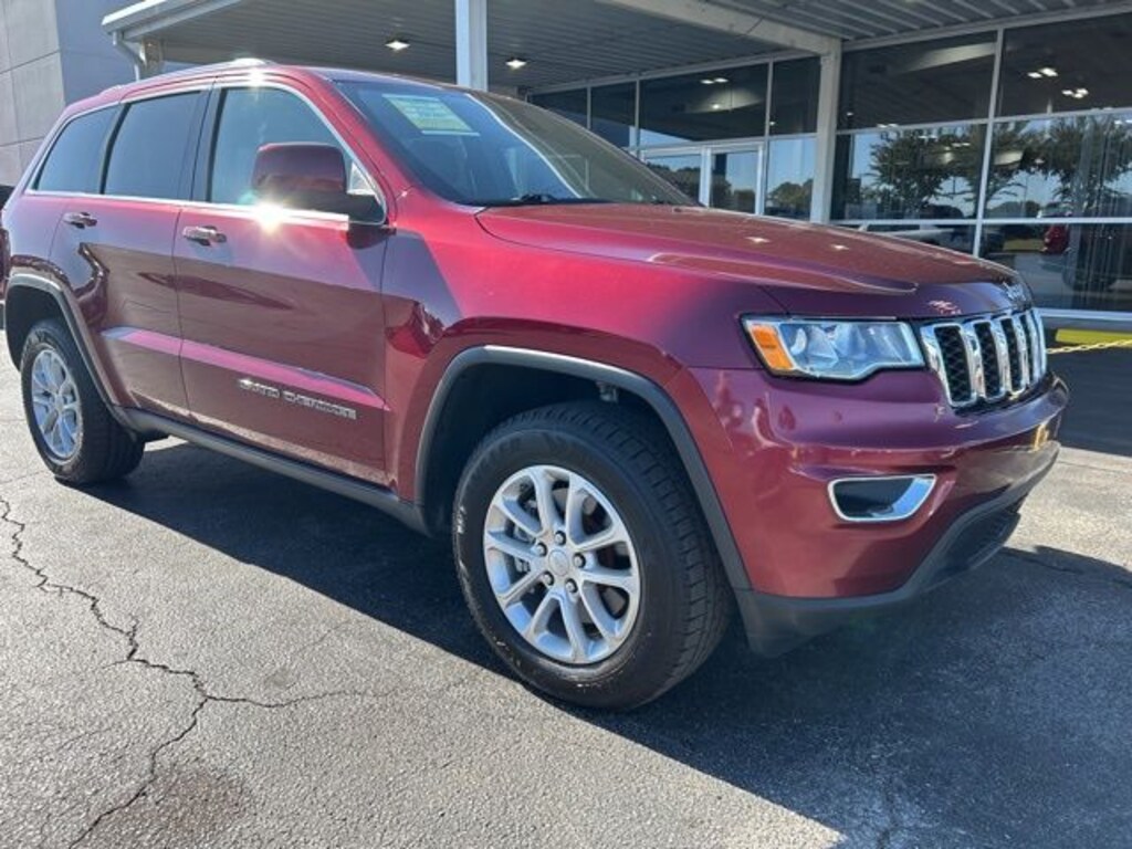 Used 2021 Jeep Grand Cherokee Laredo E SUV
