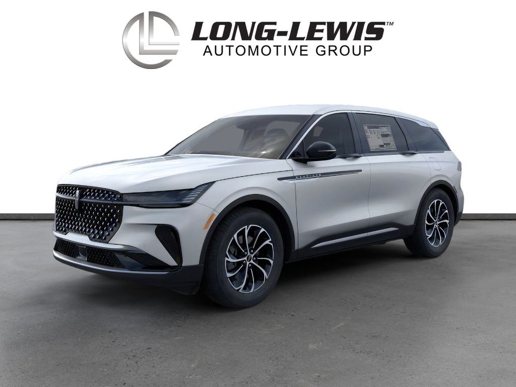 2026 Lincoln Nautilus Premiere AWD's photo