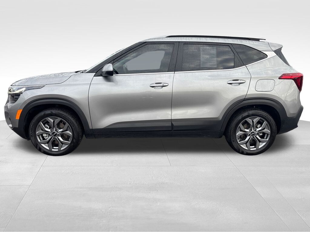 Used 2024 Kia Seltos S SUV