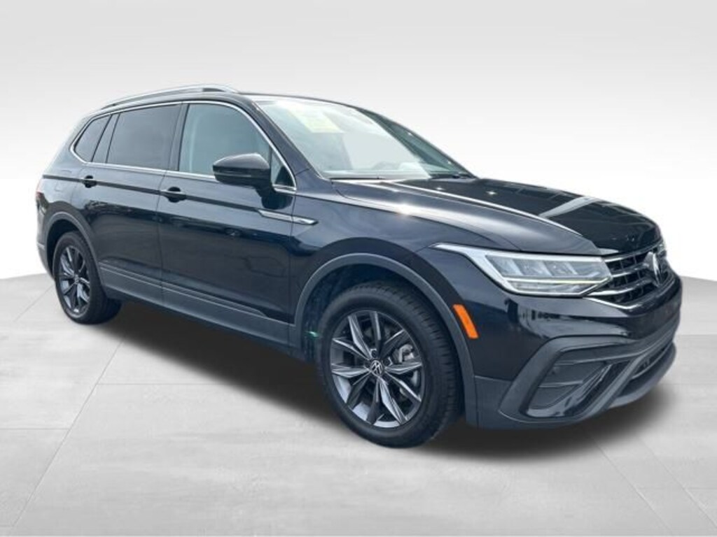 Certified 2022 Volkswagen Tiguan 2.0T SE SUV
