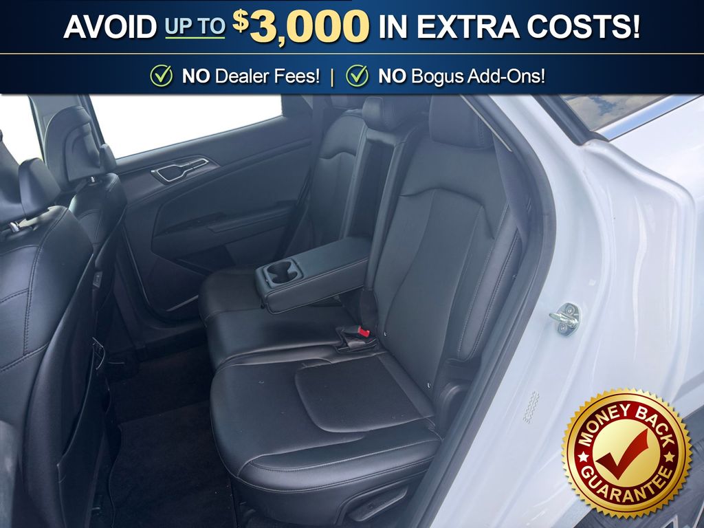 2025 Kia Sportage EX - Photo 21