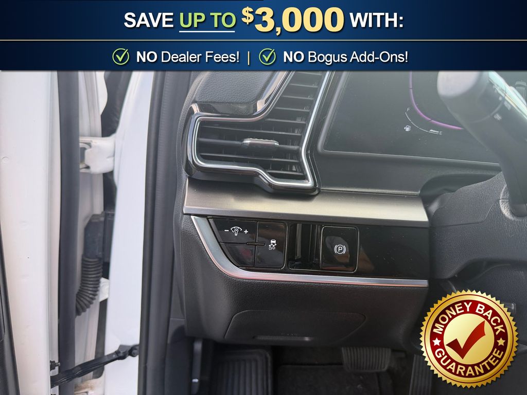 2025 Kia Sportage EX - Photo 30