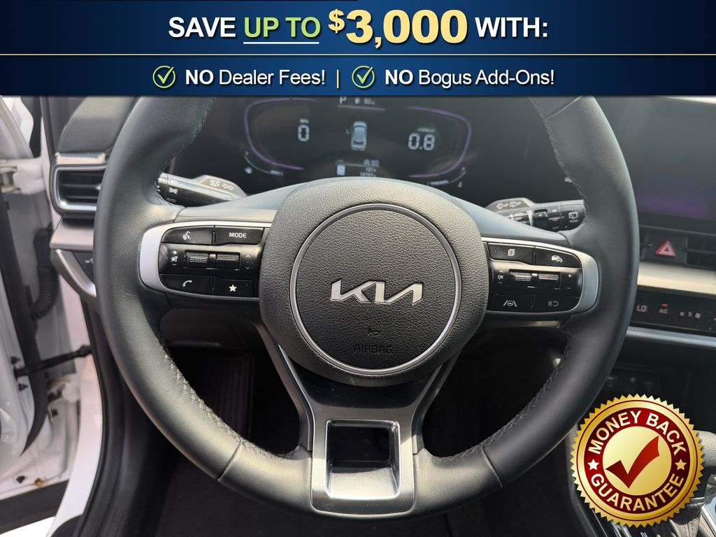 2025 Kia Sportage EX - Photo 18
