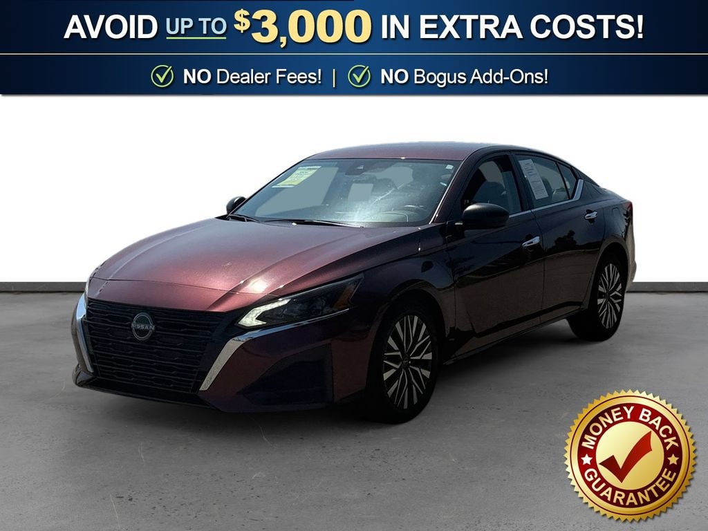 Used 2025 Nissan Altima SV Sedan