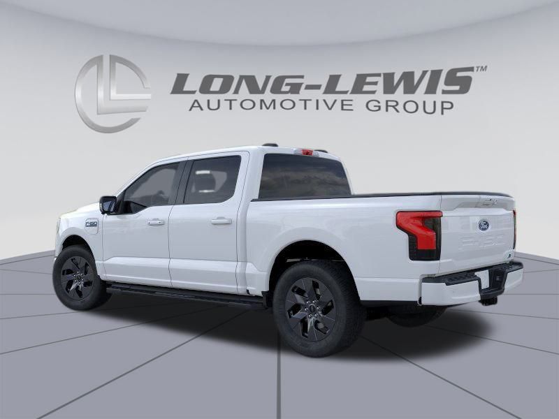 2025 Ford F-150 Lightning photo 3