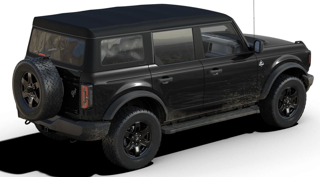 2025 Ford Bronco Outer Banks photo 3