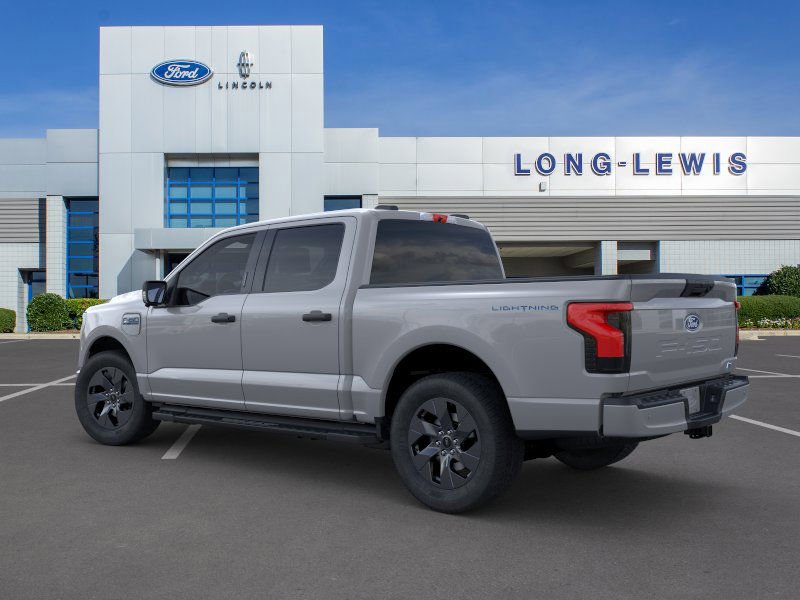 2024 Ford F-150 Lightning XLT photo 4
