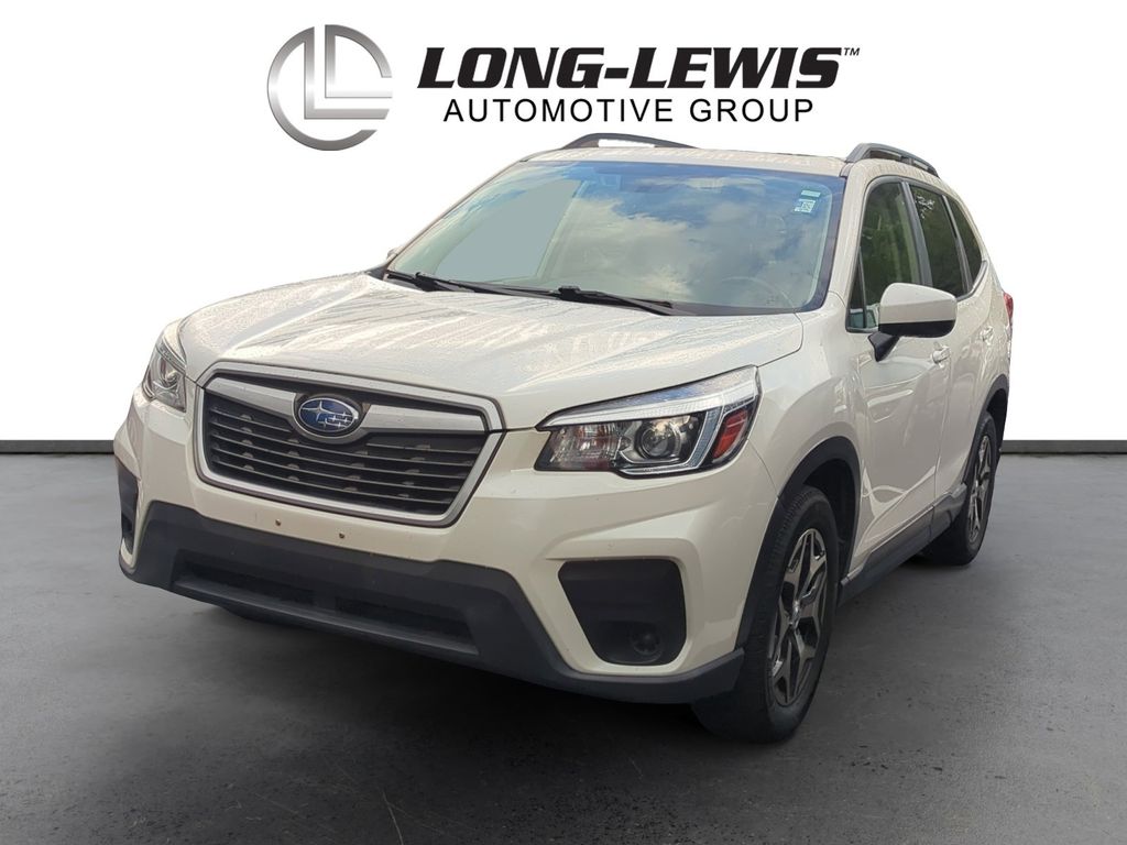 2019 Subaru Forester Premium's photo