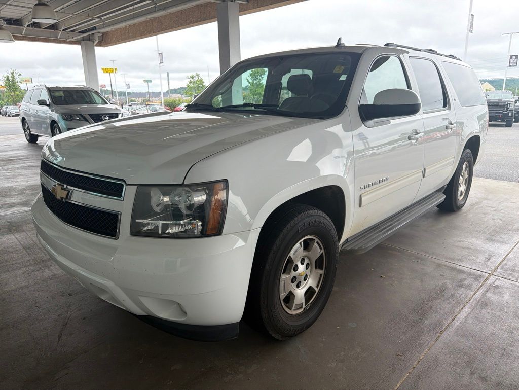 2012 Chevrolet Suburban 2WD 1500 LT's photo