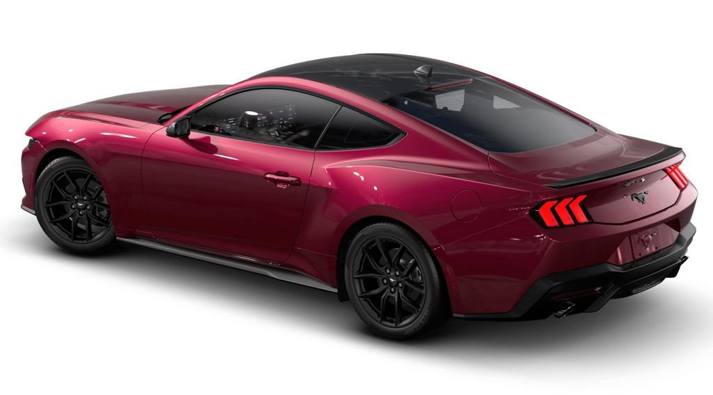 2025 Ford Mustang EcoBoost photo 2