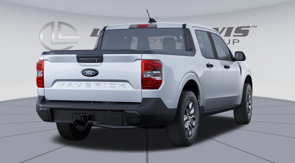 2025 Ford Maverick XLT photo 3