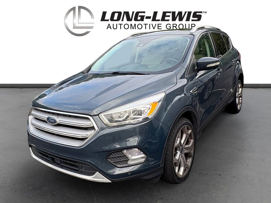 2019 Ford Escape Titanium 4WD's photo