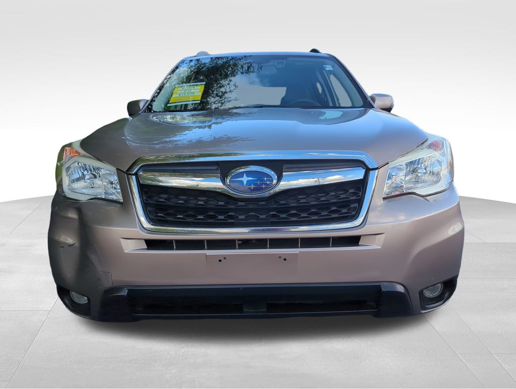 2016 Subaru Forester 2.5i Touring photo 2