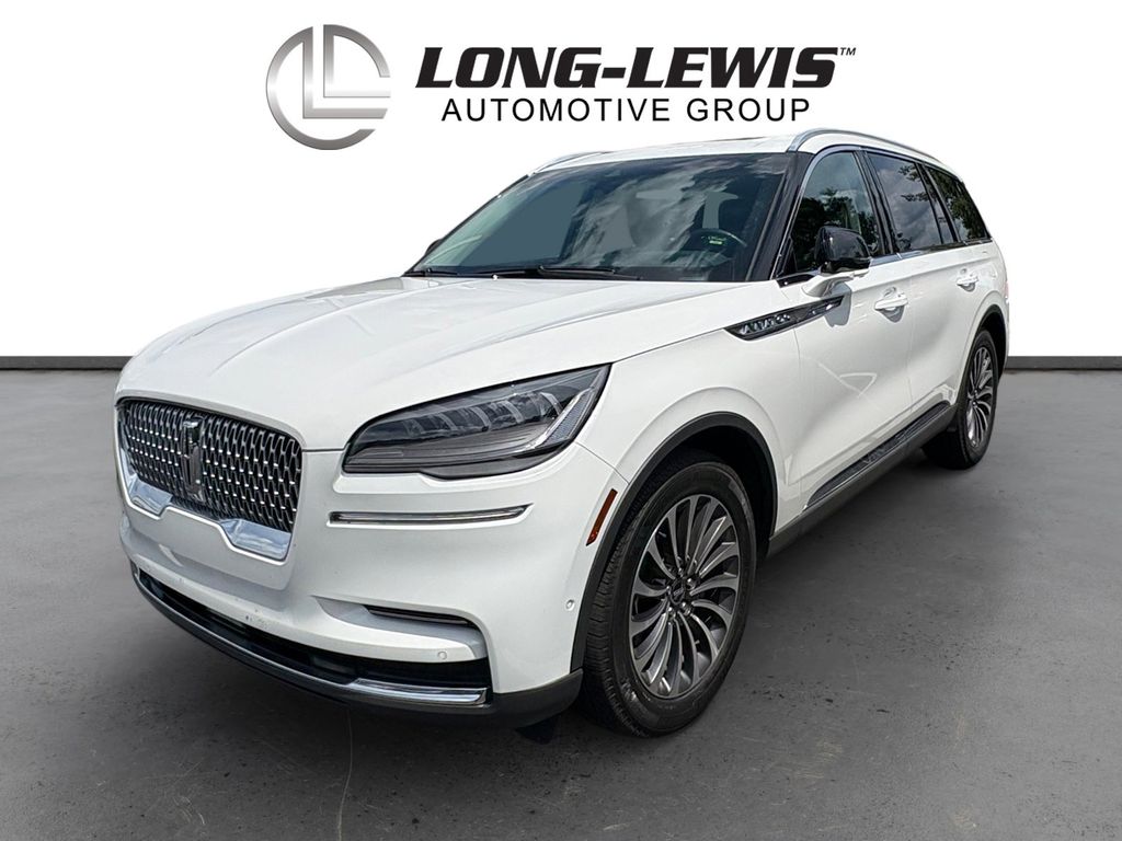2023 Lincoln Aviator Reserve RWD's photo