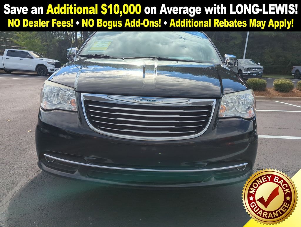 Used 2015 Chrysler Town & Country Touring-L Minivan/Van