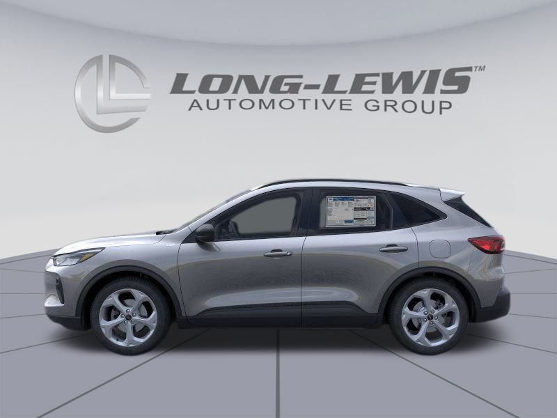 2026 Ford Escape ST-Line photo 3