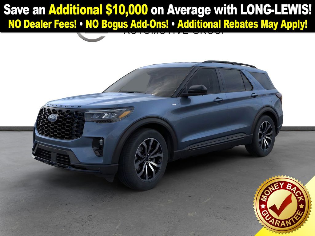 2026 Ford Explorer ST-LINE's photo