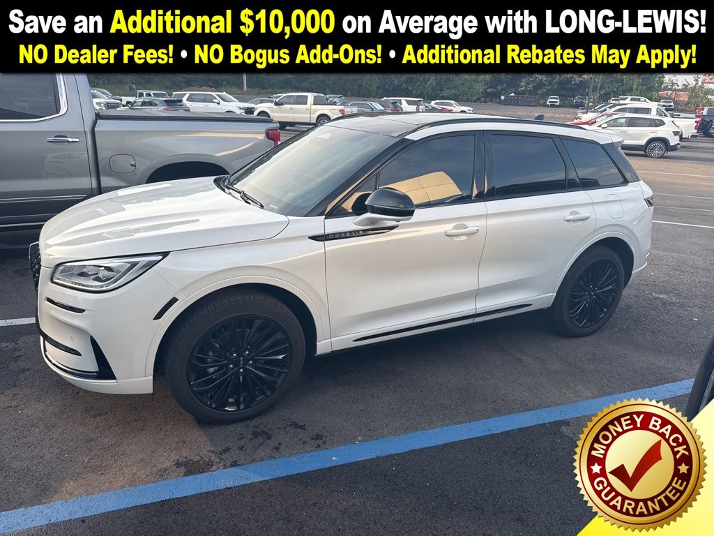 2025 Lincoln Corsair Reserve's photo