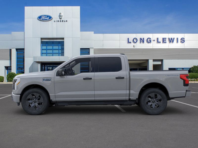 2024 Ford F-150 Lightning XLT photo 3
