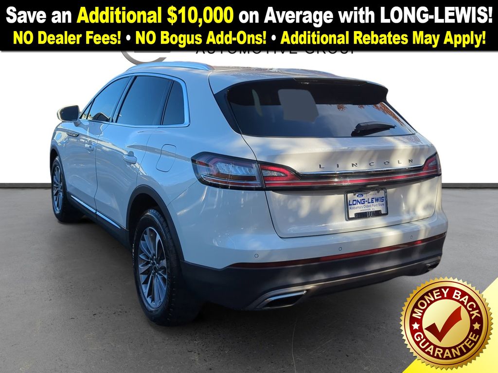 2023 Lincoln Nautilus Standard photo 3