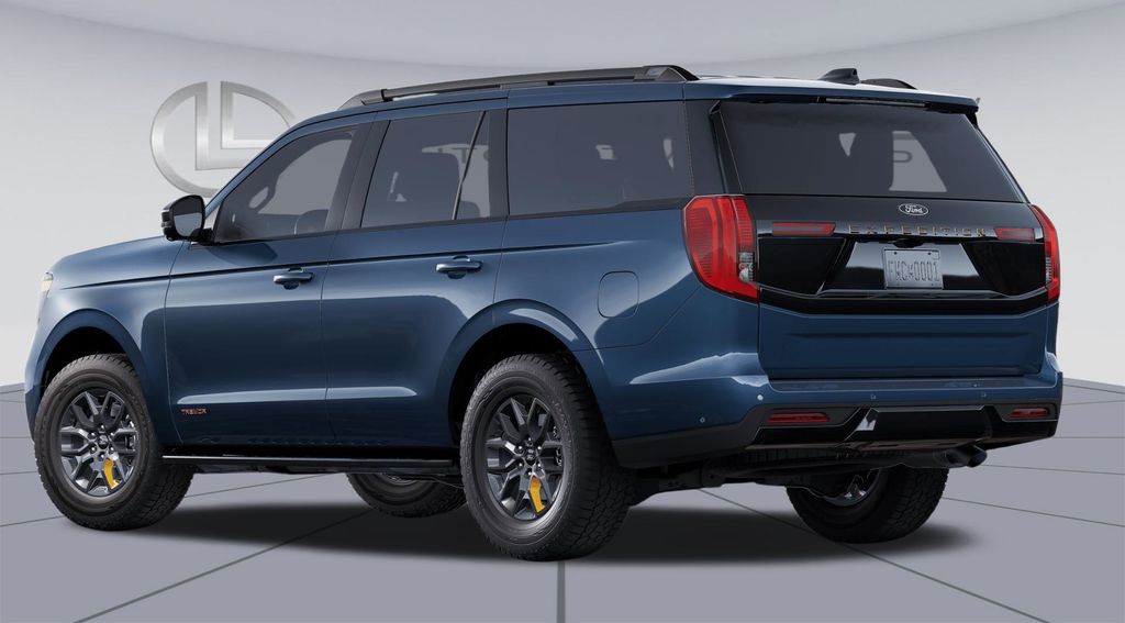 2025 Ford Expedition photo 2
