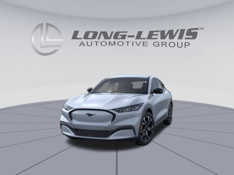 2025 Ford Mustang Mach-E Select photo 2