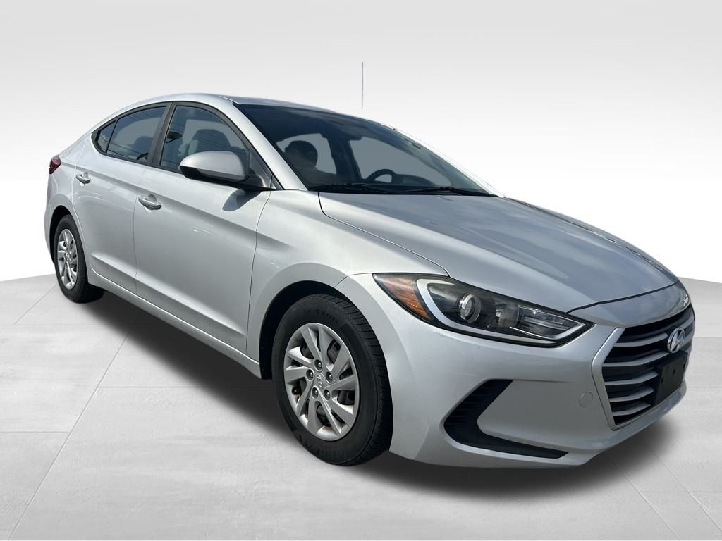 2017 Hyundai Elantra SE photo 3