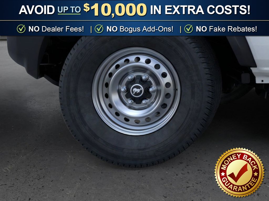 2025 Ford Bronco 4-Door Base - Photo 26