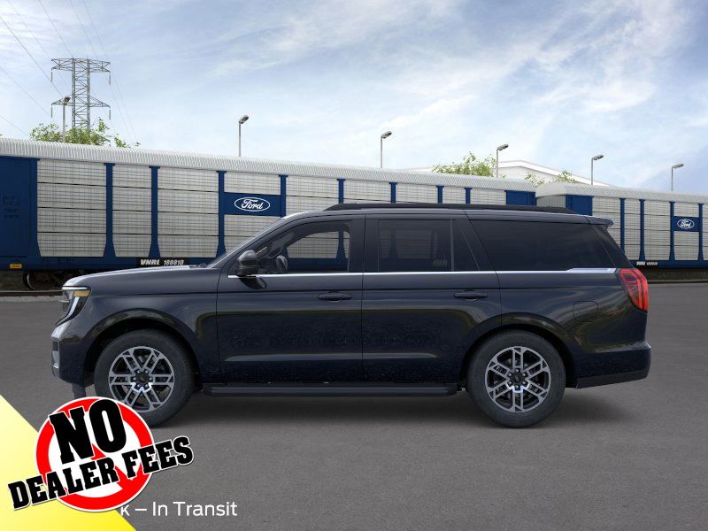 2025 Ford Expedition photo 3