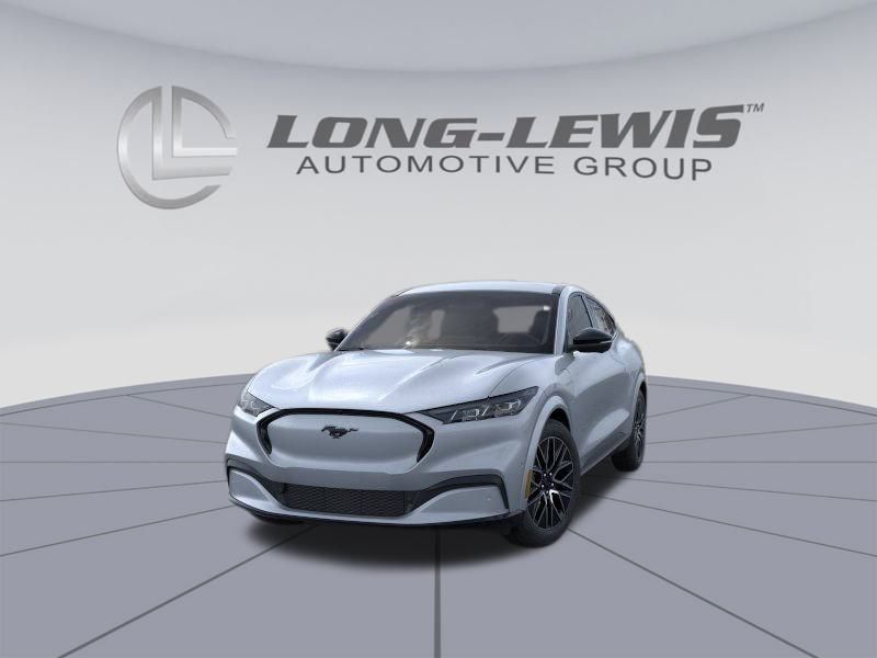 2025 Ford Mustang Mach-E Premium photo 2
