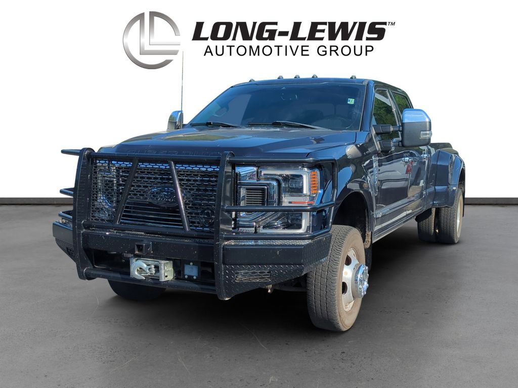 2022 Ford F-350 Platinum 4x4 Crew Cab 8' Box DRW's photo