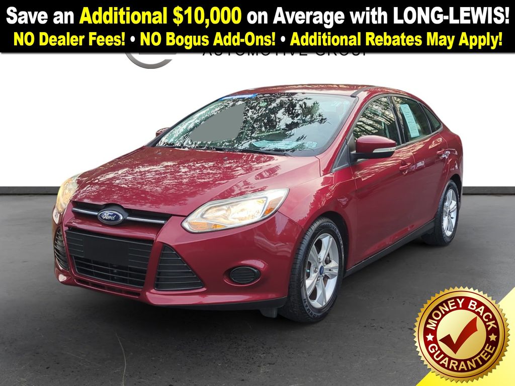 2014 Ford Focus SE's photo